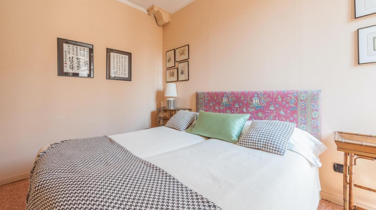 Stylish Renovated Apartment In The Heart Of The City Venedig Exterior foto